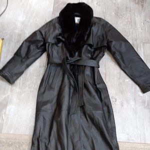 Medium AMERICAN Leather Coat with faux fur